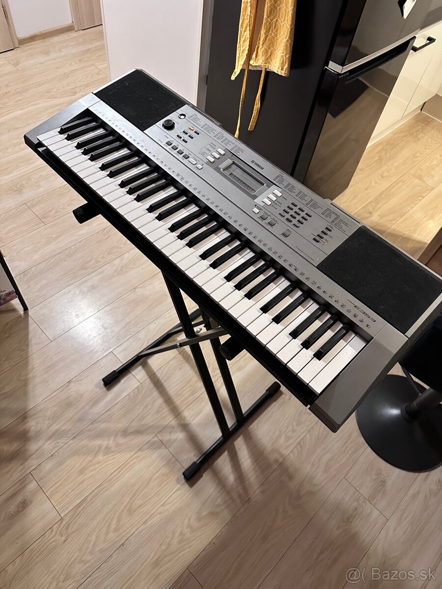 Predám klávesy Yamaha PSR-E353