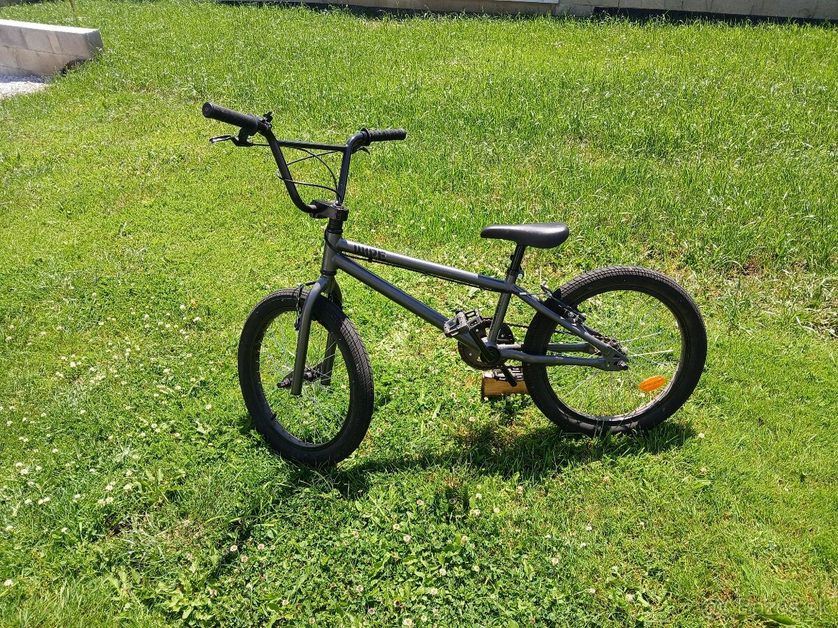 BMX predam malo pouzivany