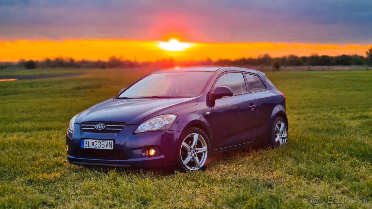 KIA CEE’D 1.6