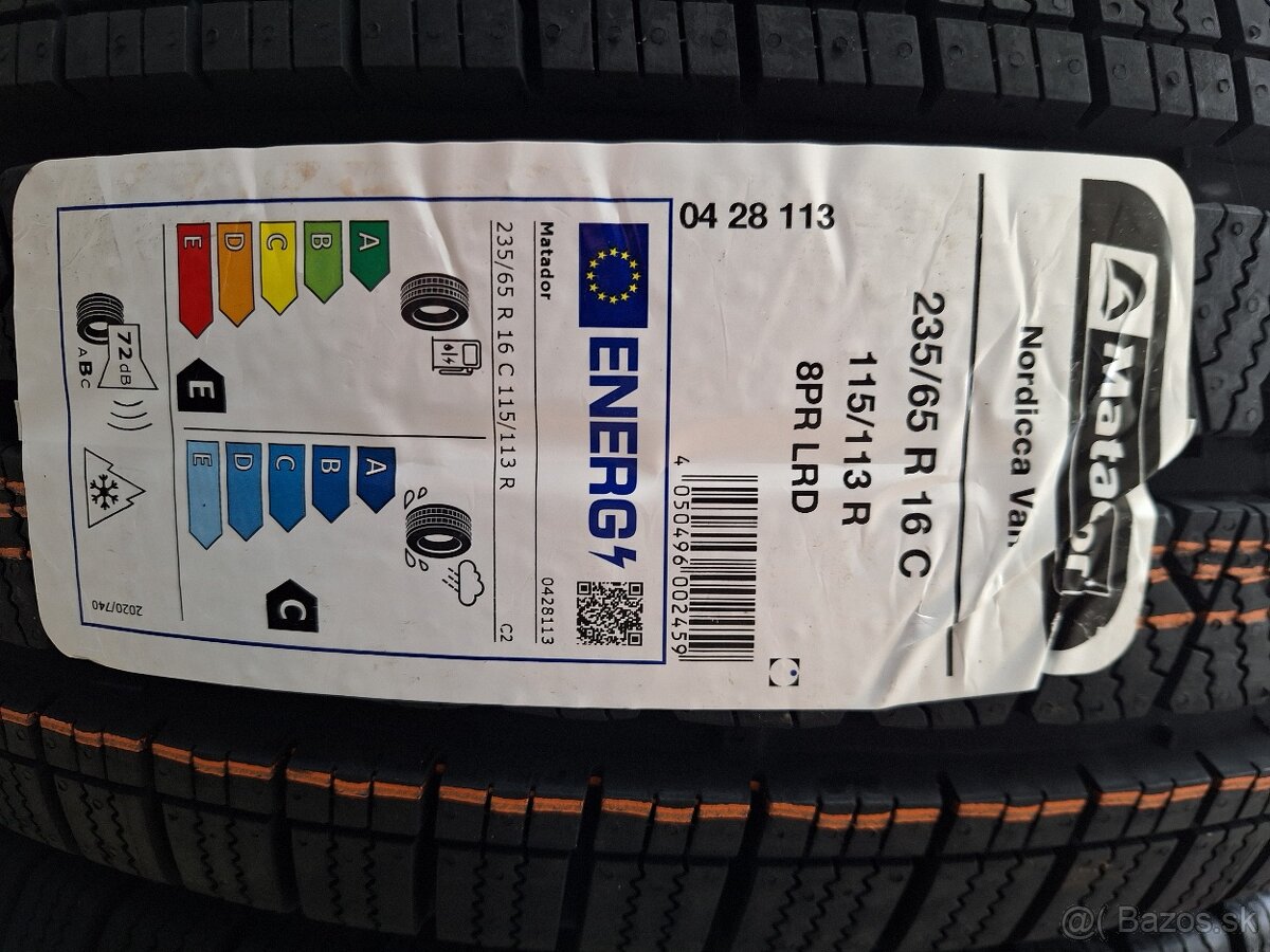 Zimné 235/65r16c