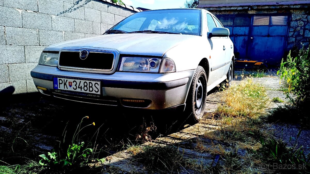 Škoda Octavia 1 , 85kW 2.0L