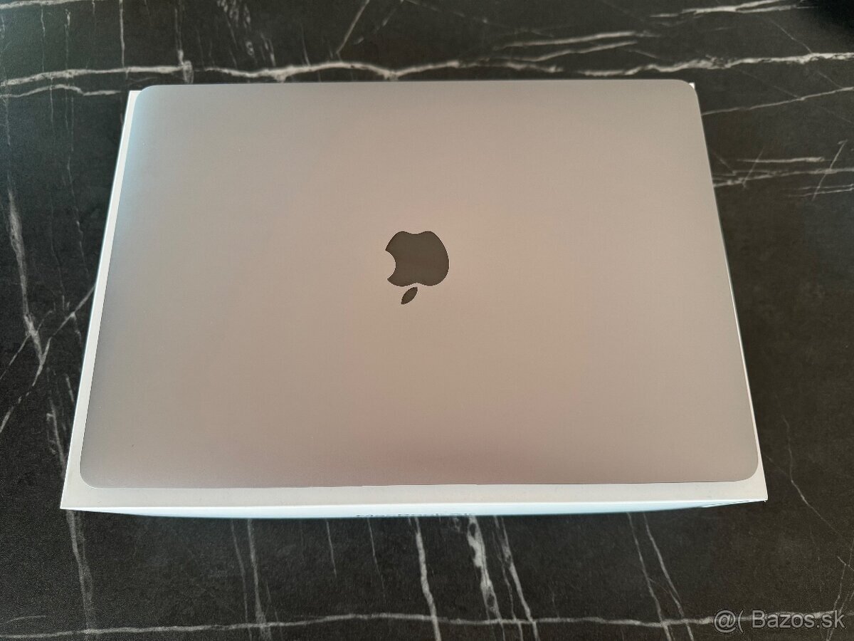 Predám MacBook air 256GB/8GB