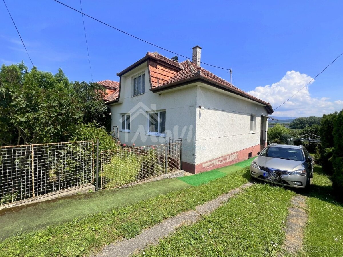 PREDAJ dom s garážou a pozem. 1096m² M.Chlievany