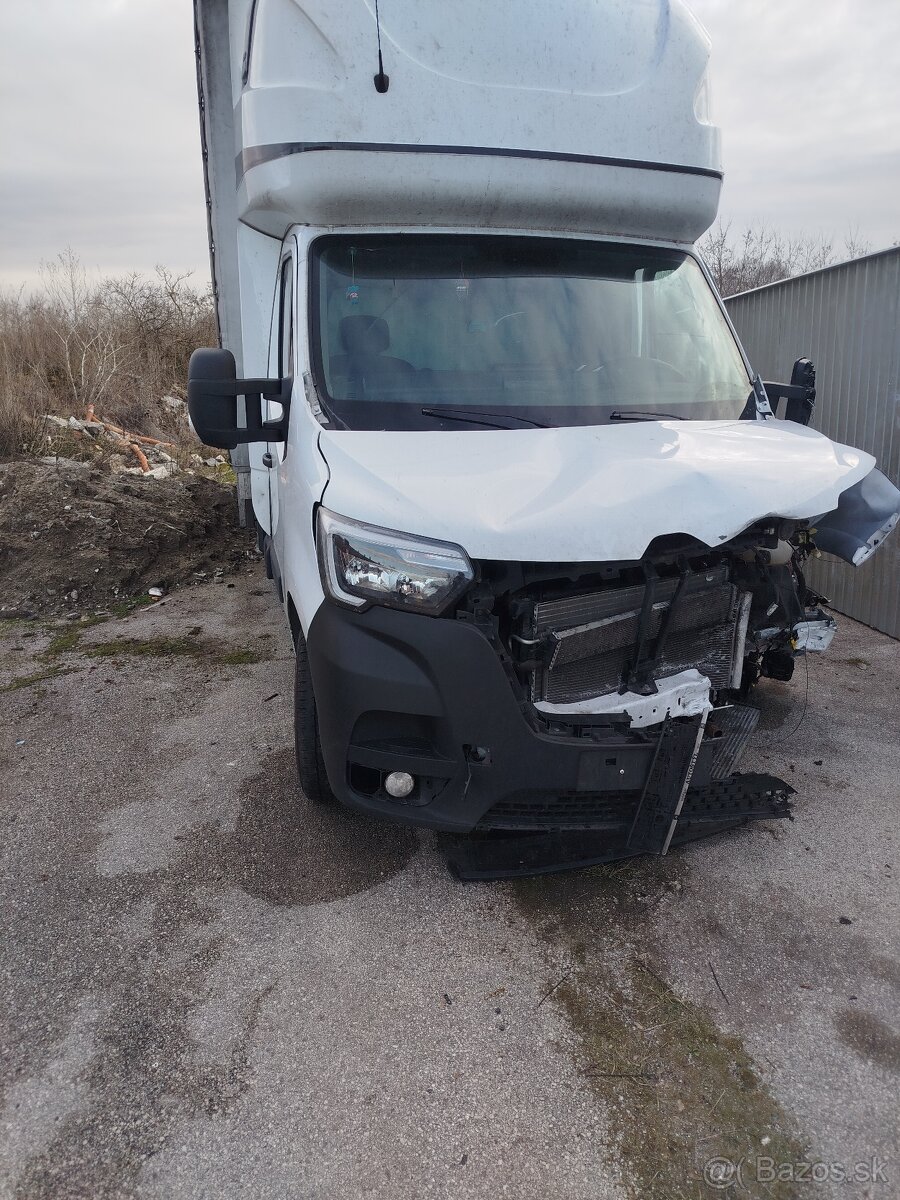 Renault Master , r.v.2022 na nahradné diely