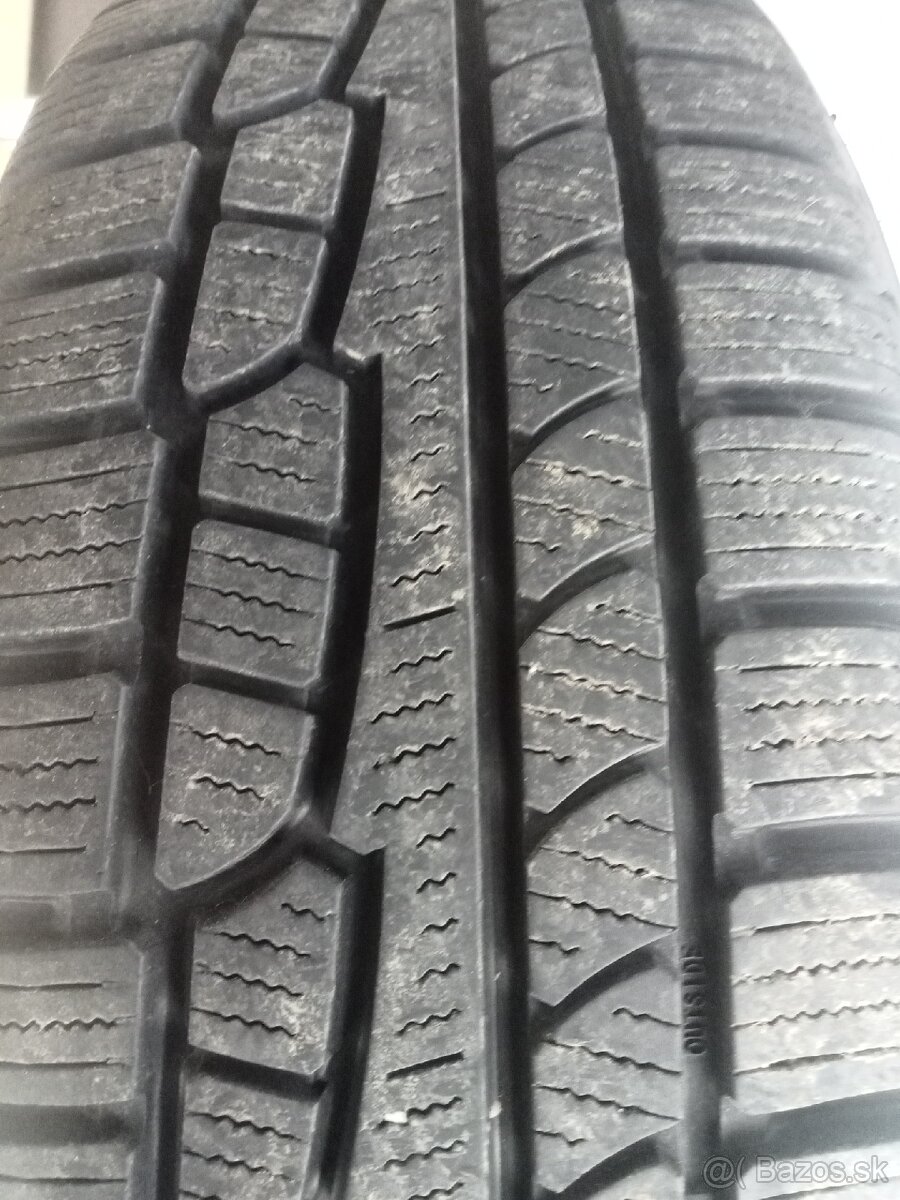 225/60R17 Nokian zimné