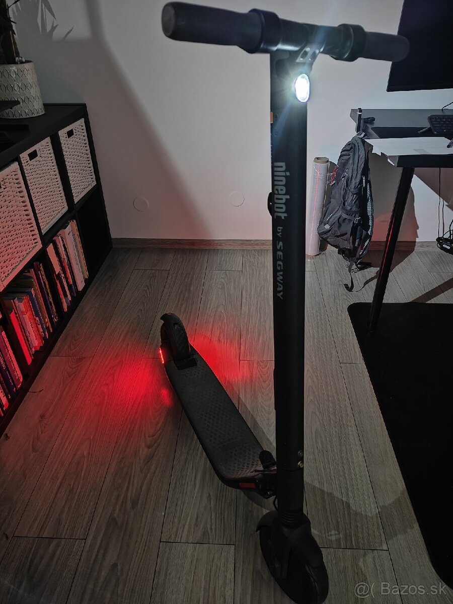 Ninebot Kickscooter ES2