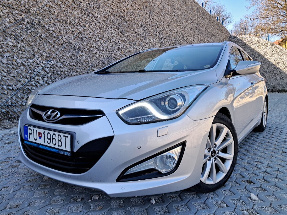 Hyundai i40 combi,tažné