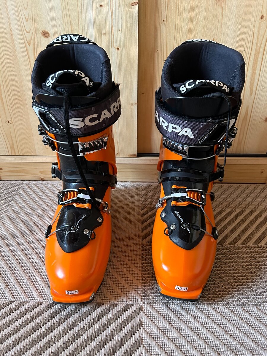 Scarpa Maestrale 2018/19 320