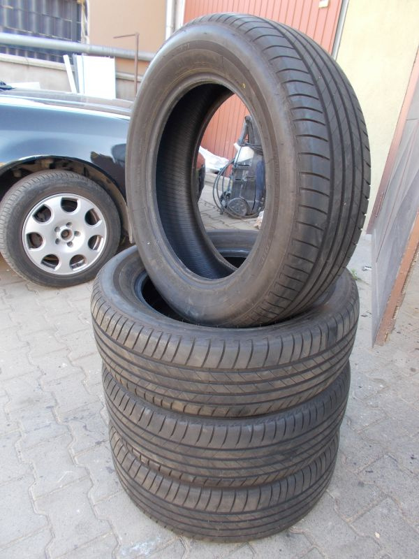 Pneumatiky Bridgestone 215/60R17 letné nové 4ks