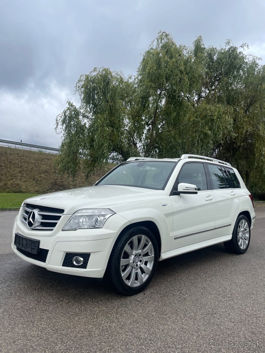 Mercedes-Benz GLK 220 CDI 4MATIC = 125kW r.v 2012 Top Stav =