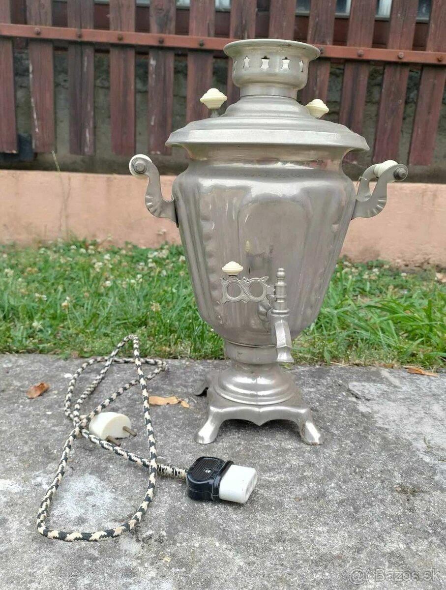 Retro nerezový strieborný varič/samovar na vodu