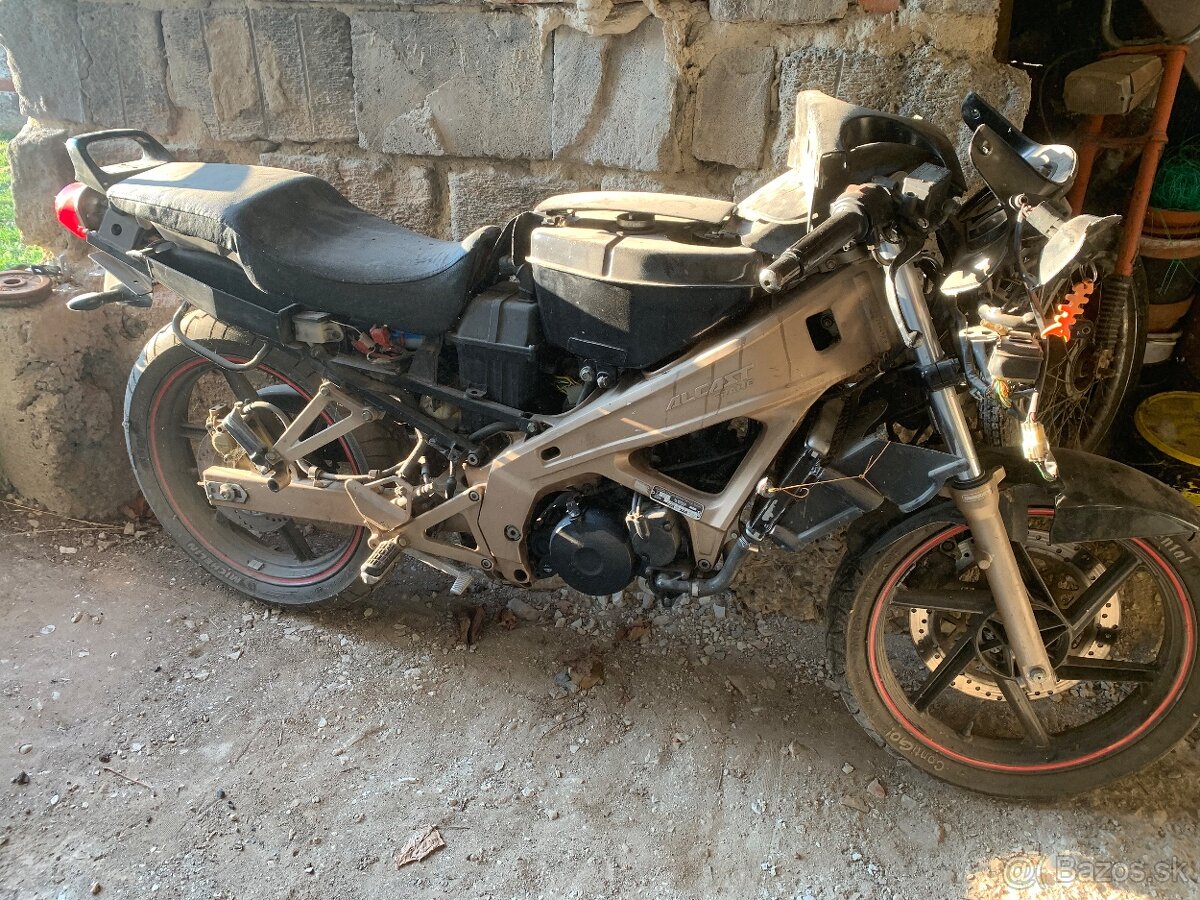 Predám Honda NSR 125r