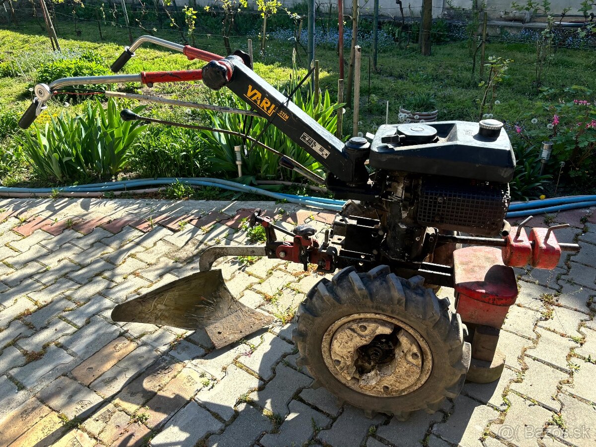 Malotraktor VARI