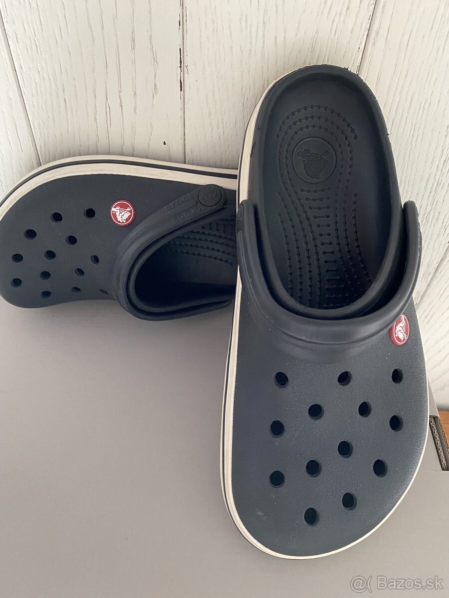 Slapky Crocs