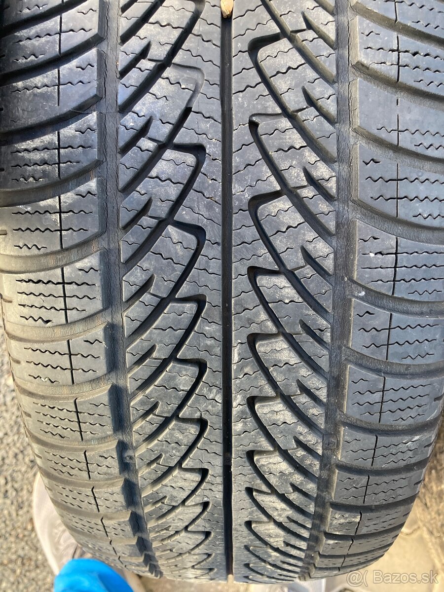 215/55 R16 2ks zimne Goodyear