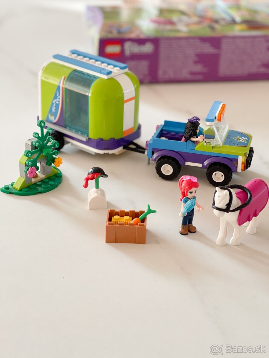 LEGO Friends 41371 Mia’s horse trailer