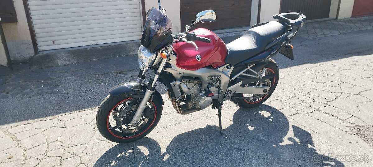 Yamaha FZ6