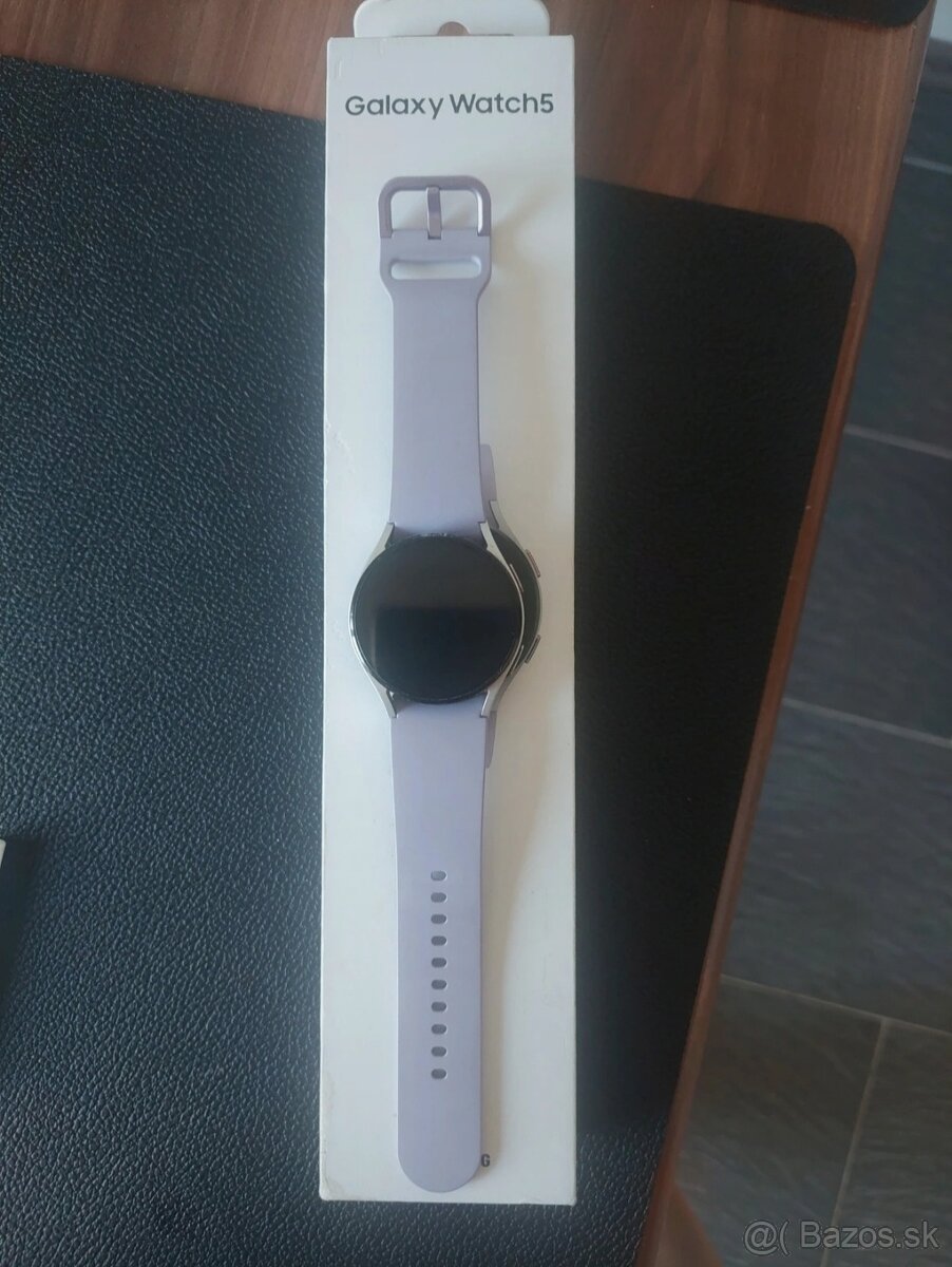 hodinky apple watch 5 40mm sm r900