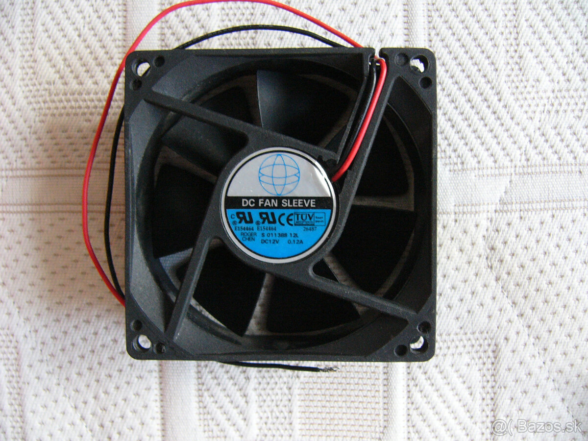 Predám ventilátor - priemer 8 cm na 12 V