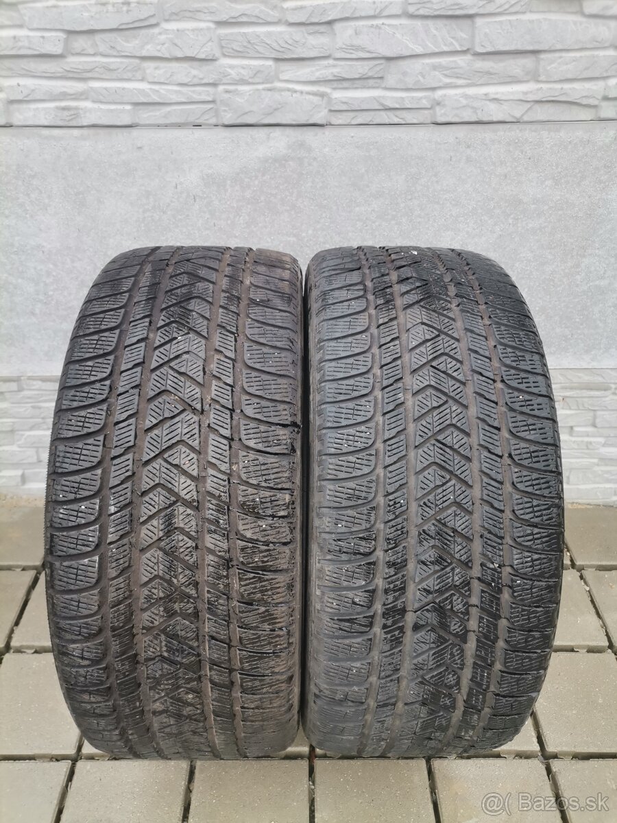 285/40 R22 zimné pneumatiky Pirelli