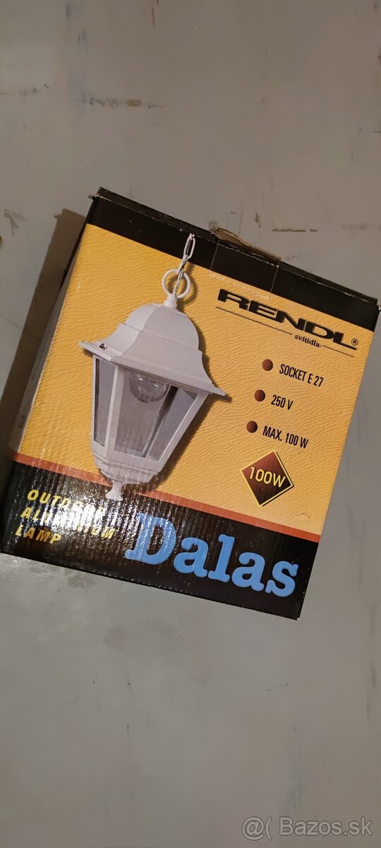 Predám exteriérovú závesnú lampu