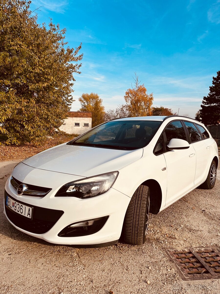 Opel Astra 1.7 J ŠPORT+TOURER 2014