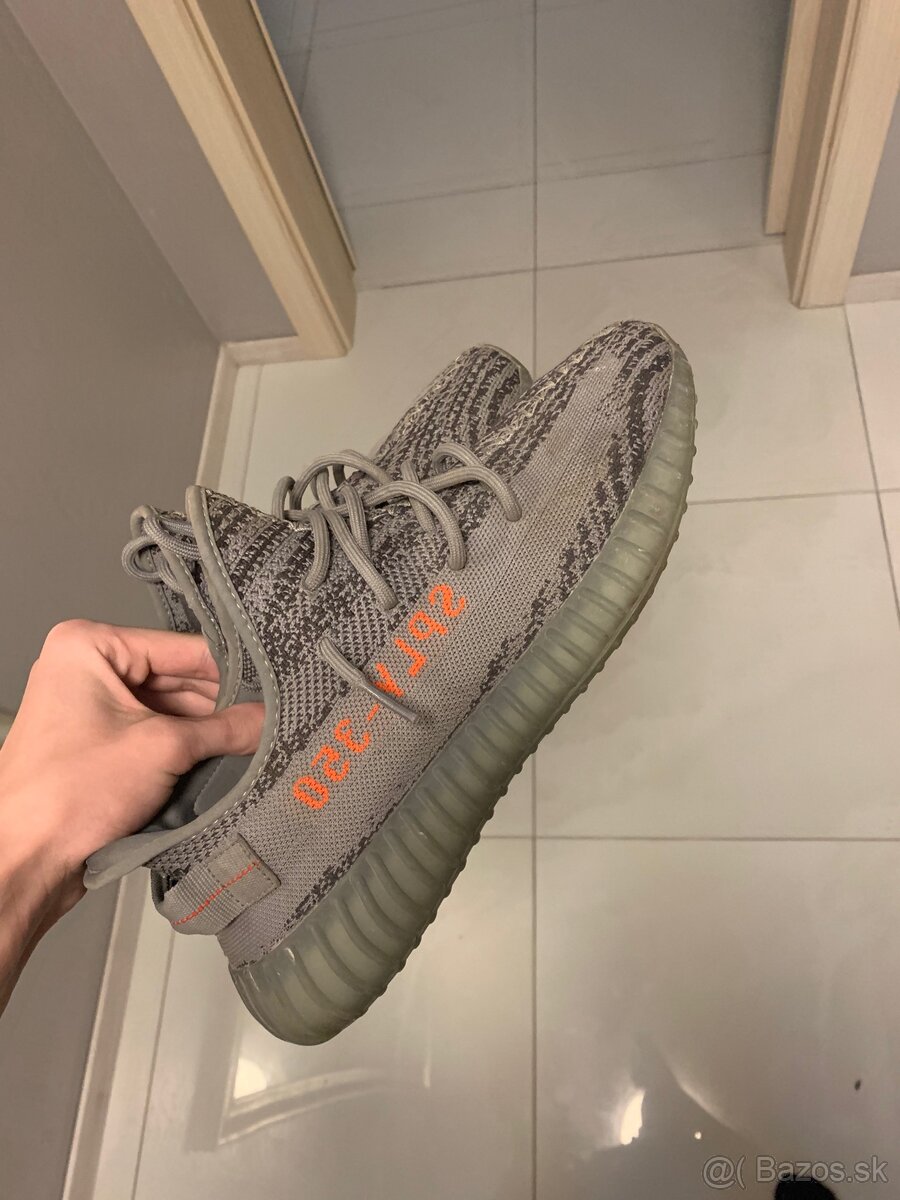 yeezy 350 beluga v2