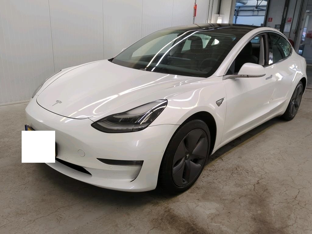 Tesla Model 3 Long Range Dual AWD