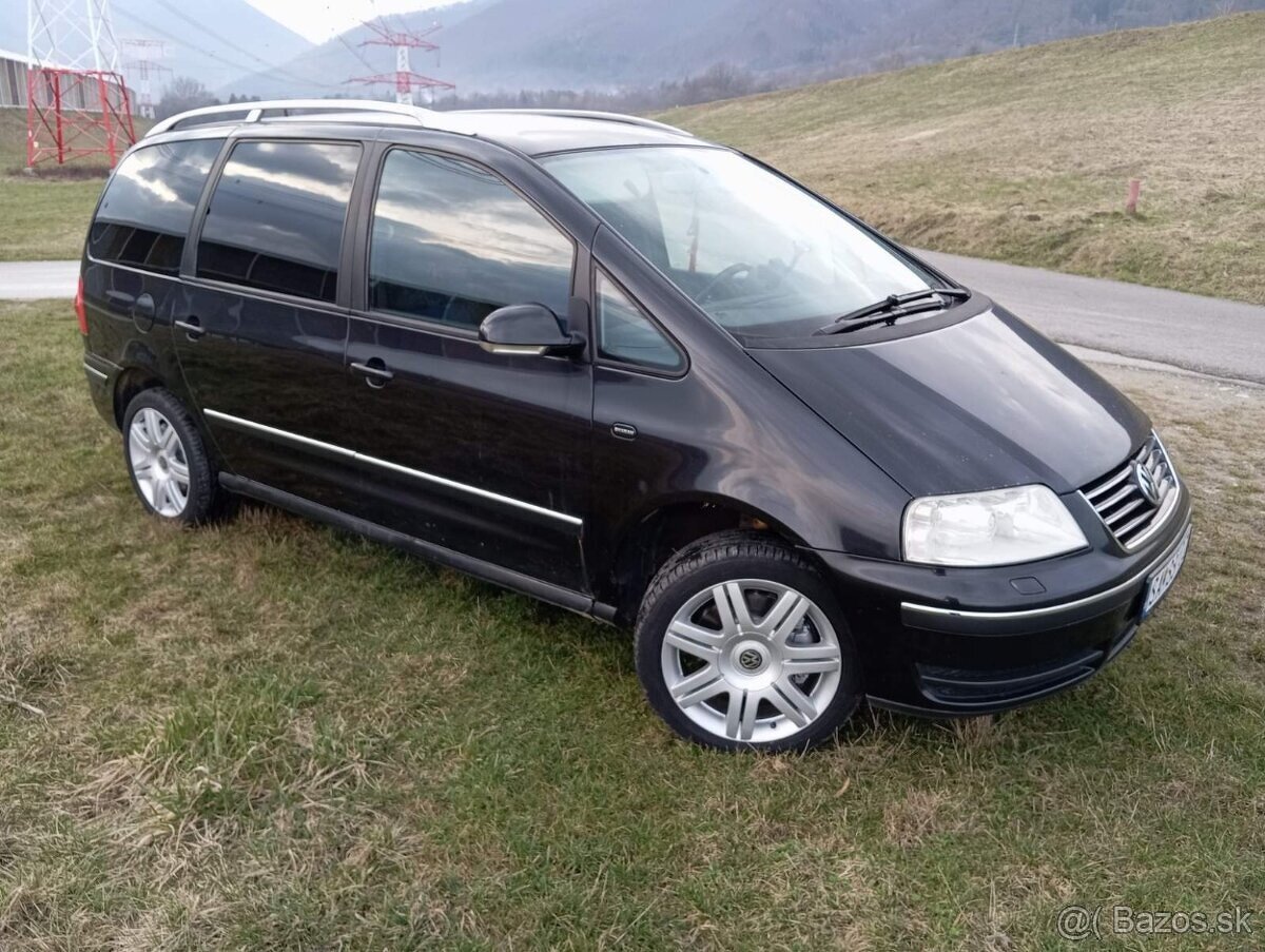 Predam vw sharan 1.9TD 85kw 4x4 rok 2004 6miestne