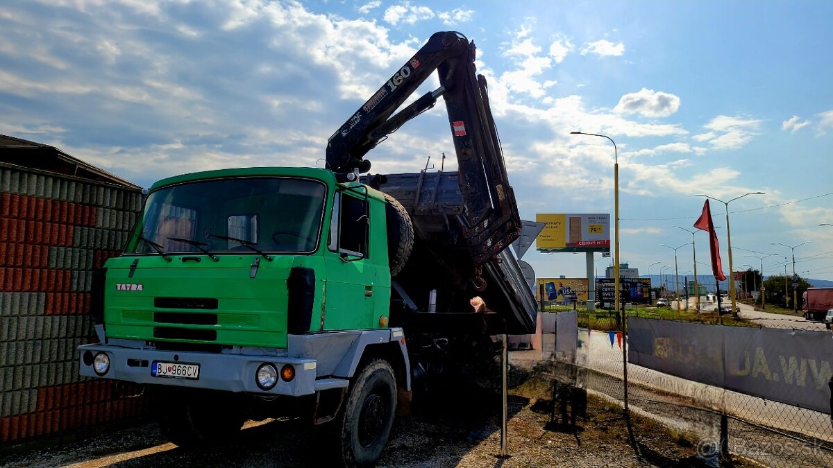 TATRA T815 AGRO S3 6x6 trojstranný vyklápač-hydraulická ruka