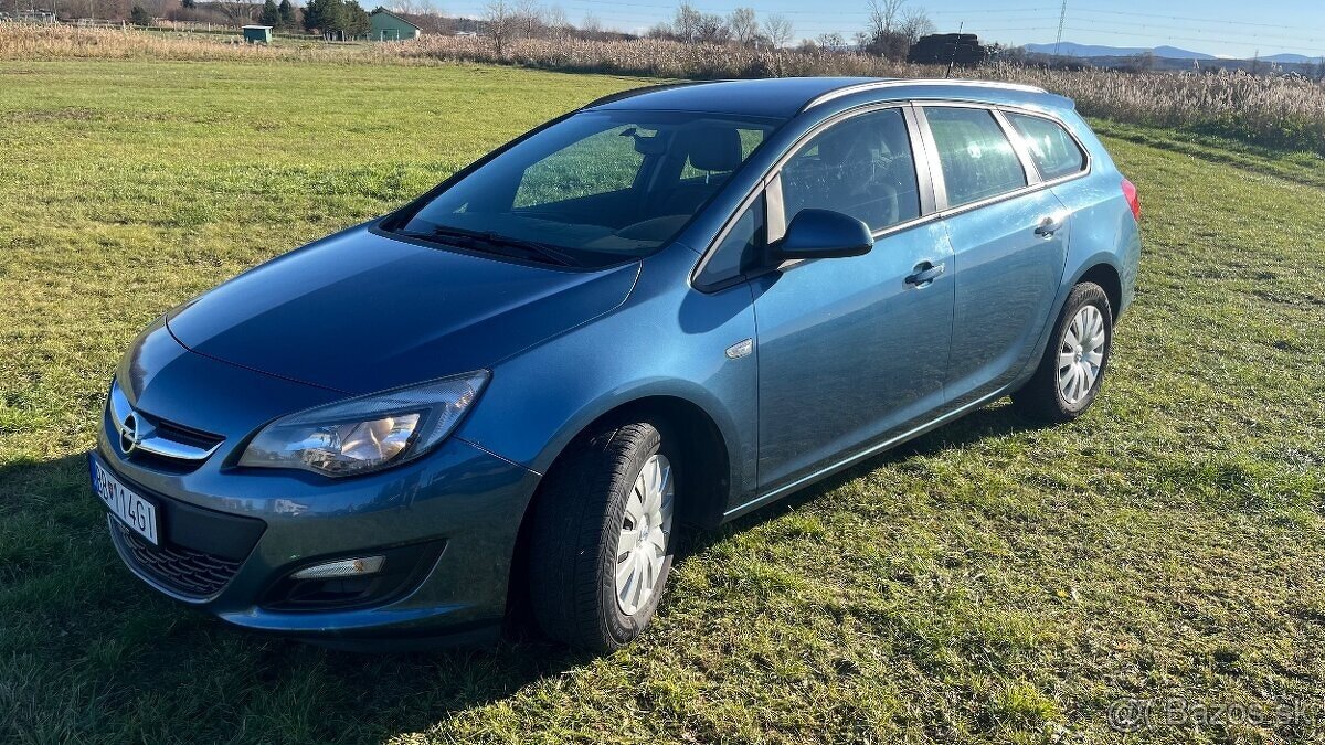 Opel Astra J