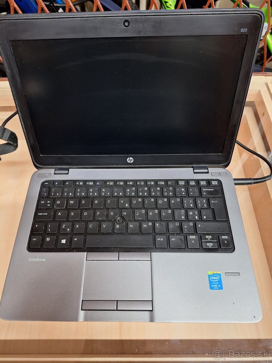 HP EliteBook 820 G1