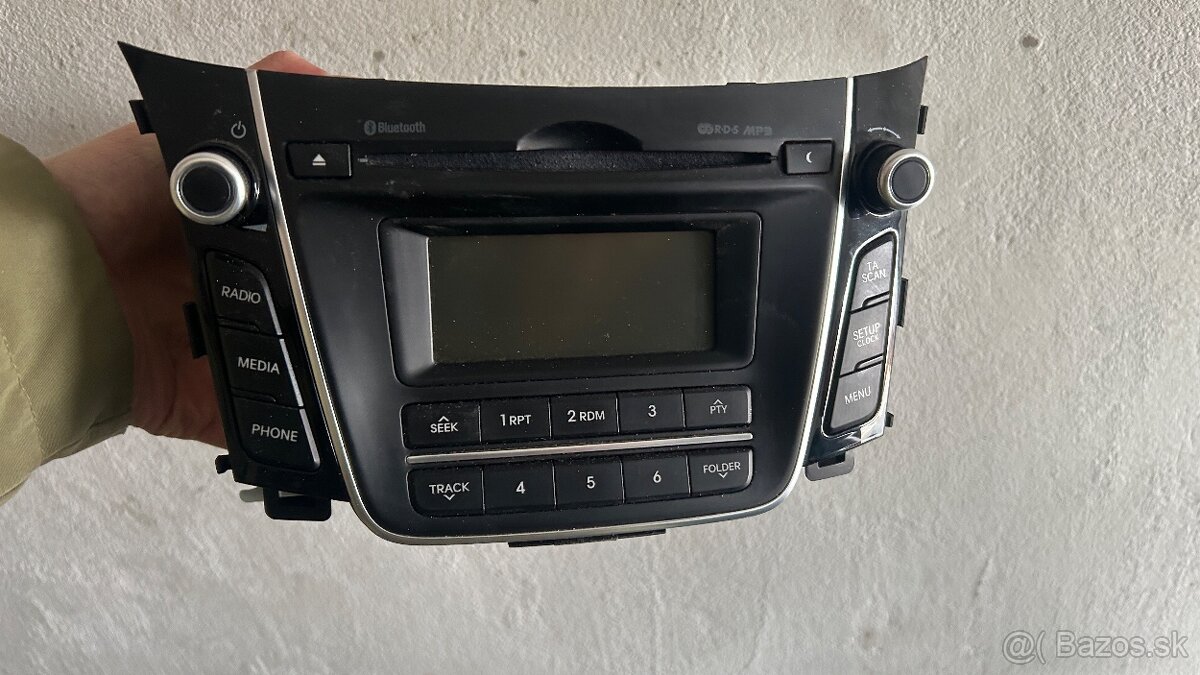 Hyundai i30 GD original radio