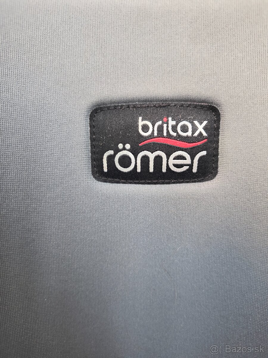 BRITAX RÖMER – Autosedačka Safefix 9-18 kg