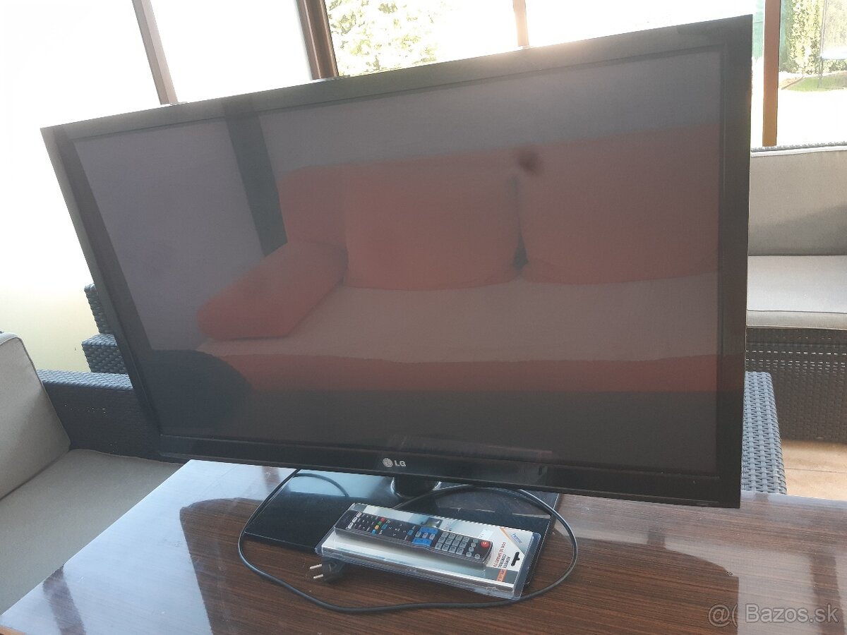 Predám LCD televízor LG