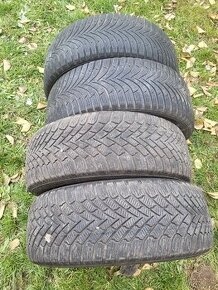 Zimne pneu 205/55  R16