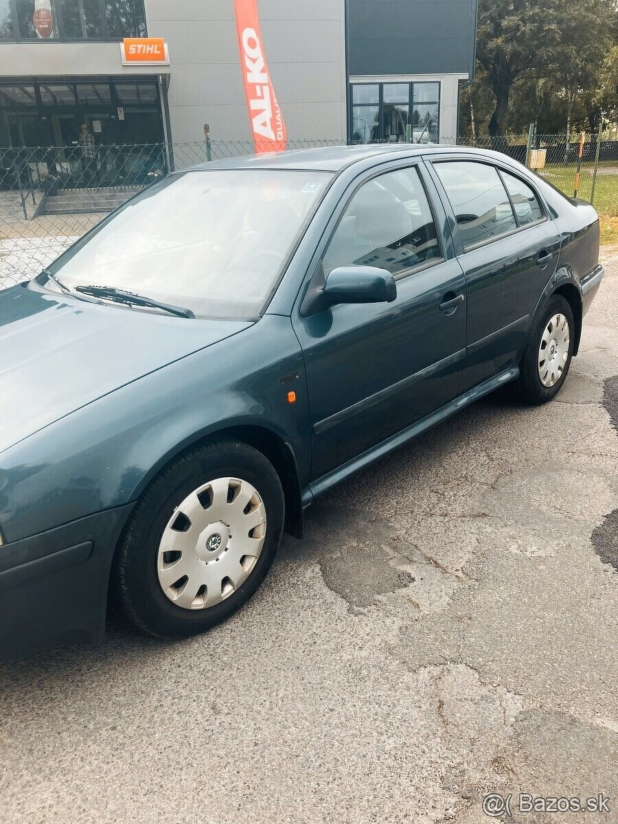 Škoda Octavia 1.6 benzín 74kw