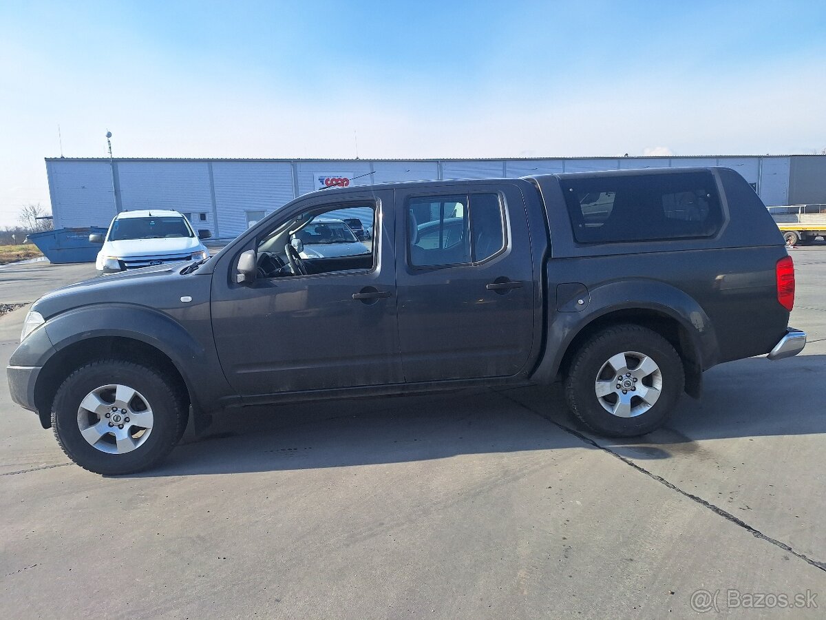 NISSAN NAVARA 2,5DCI MANUÁL 126XXX KM 3000 KG ŤAŽNÉ