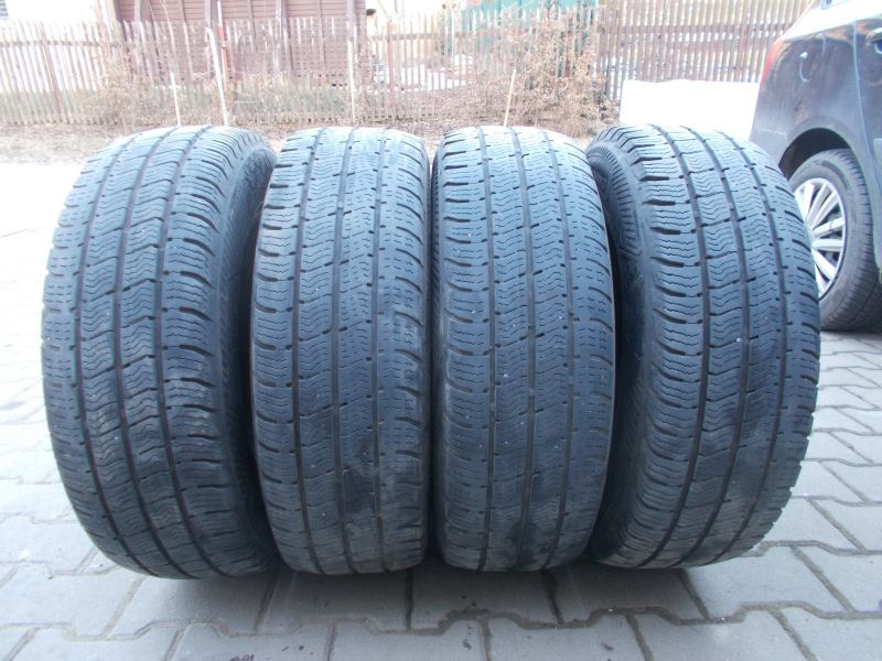 Pneumatiky Barum 195/70R15C zimné 4ks