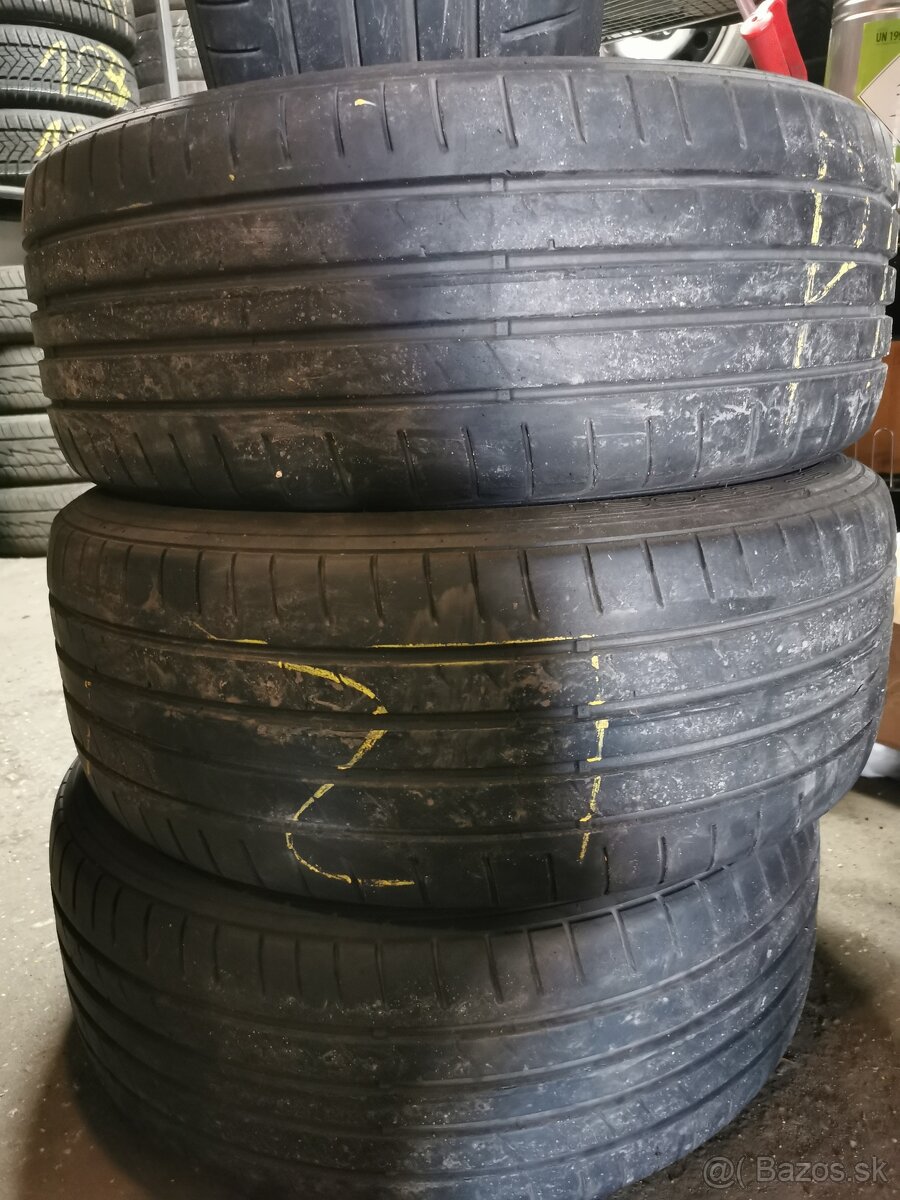 225/45 r17 runflat