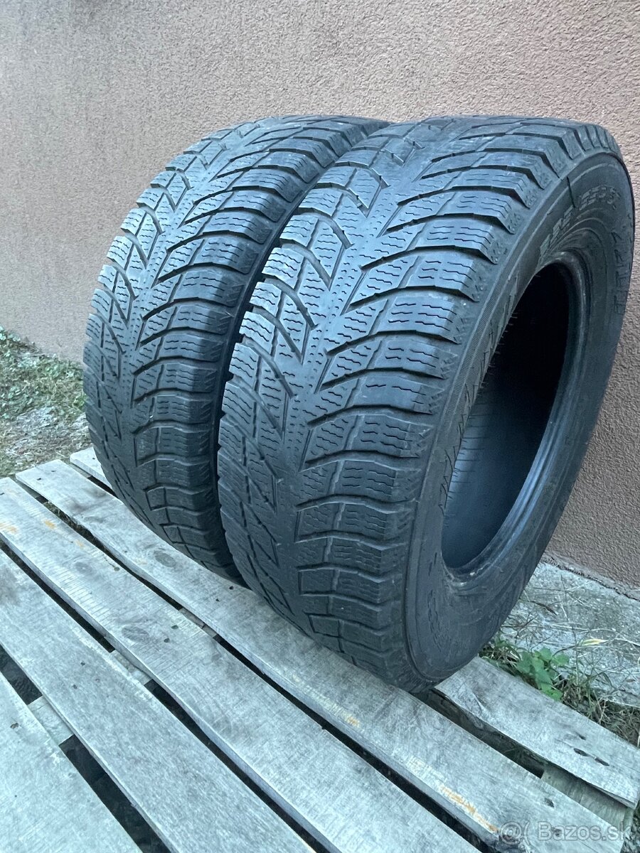 Nokian 235/65 R16C 2x=80€