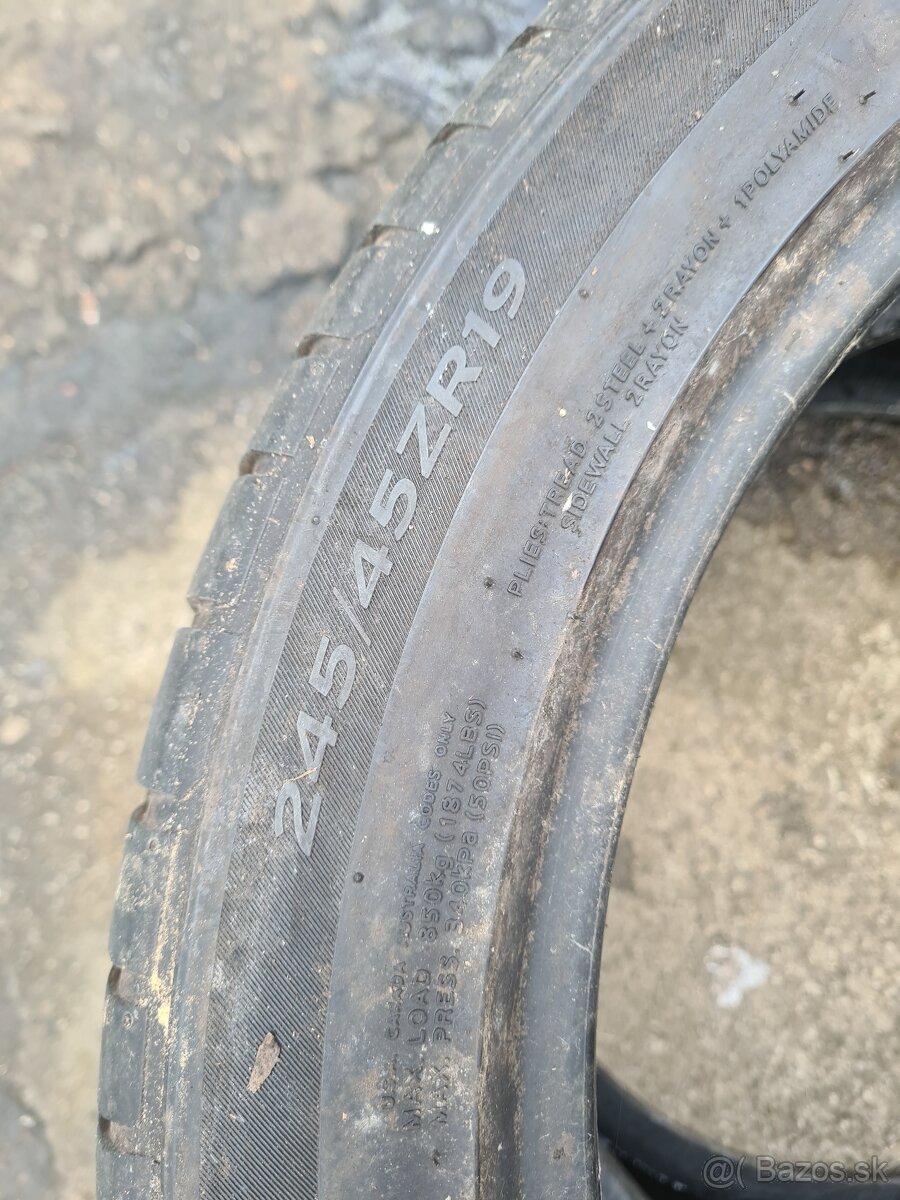 245/45R19 letne   Hankook