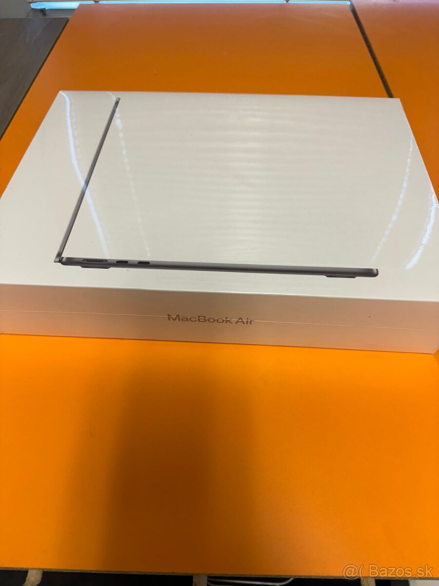 MacBook Air M2 13.6 8/256 GB SPACE GREY- NEROZBALENÝ