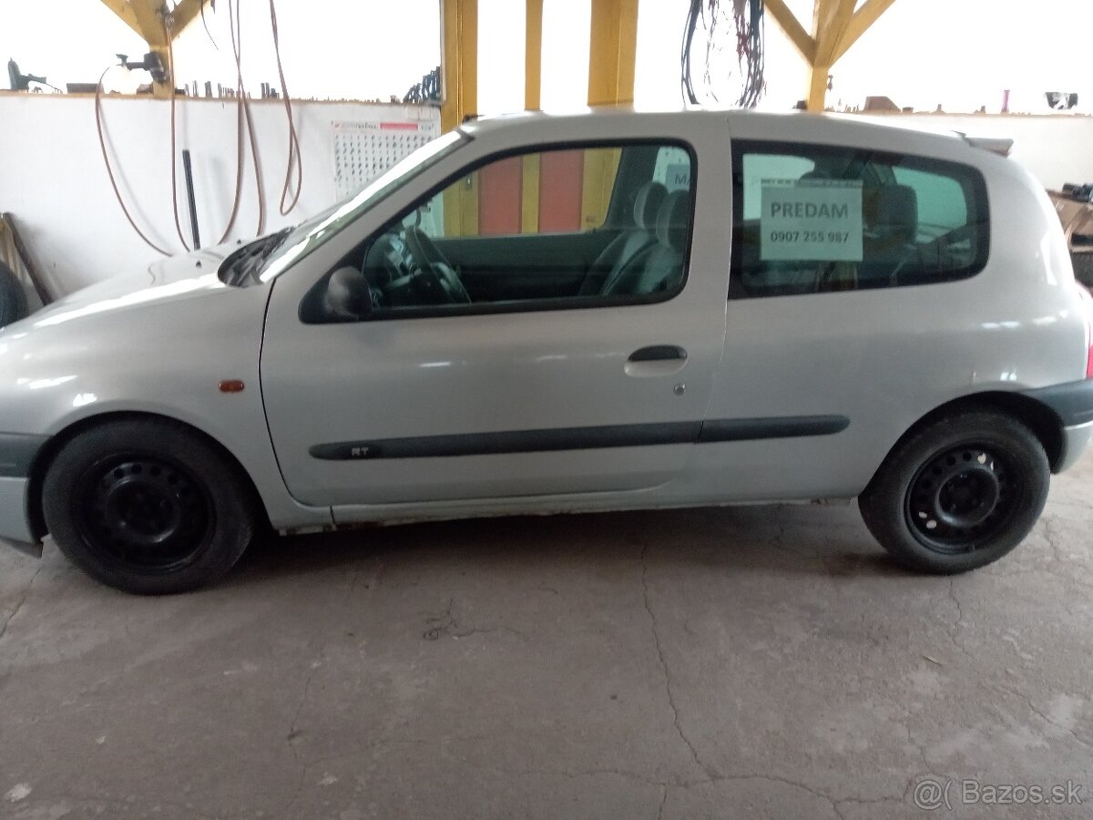 Renault clio