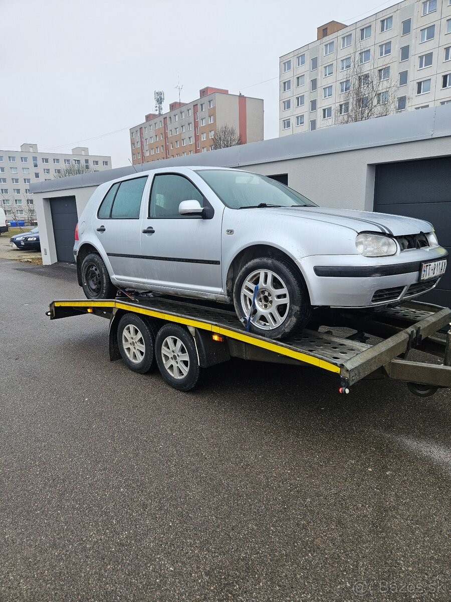 Rozpredám na náhradné diely vw golf 1.4