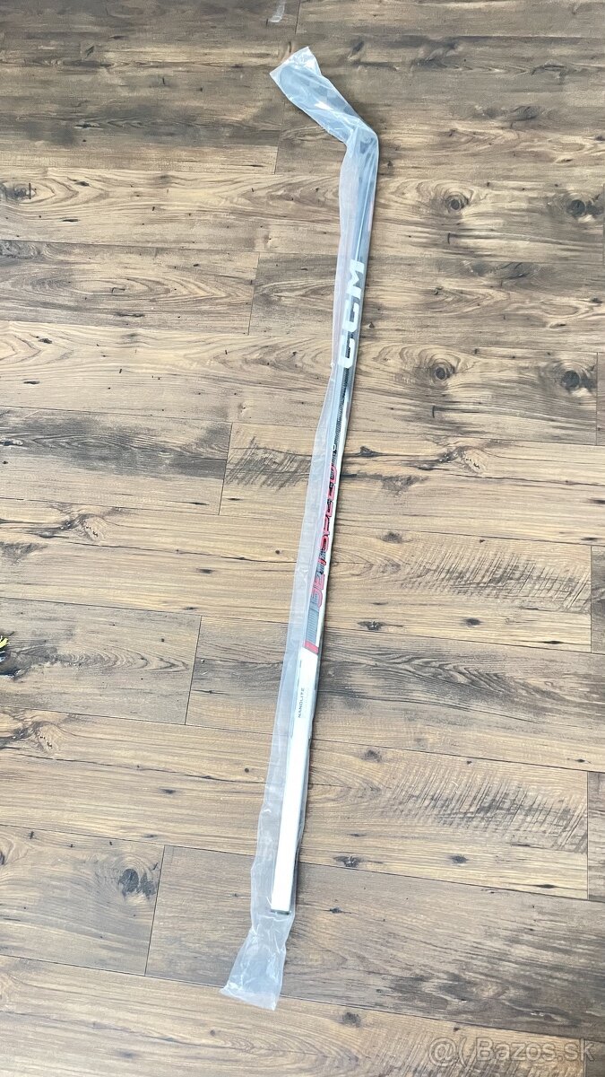 hokejka CCM Jetspeed FT6 Pro ľavá P28, 105 flex