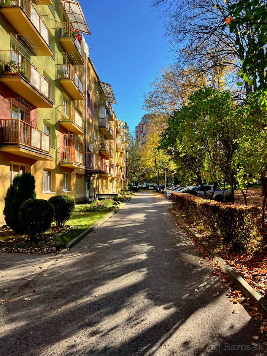 2,5 izbový byt na Družby, Fončorda, Banská Bystrica