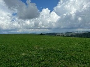 SUPER CENA - TRETINOVÁ CENA 780m2 pozemok v Lokalite Lom n.R