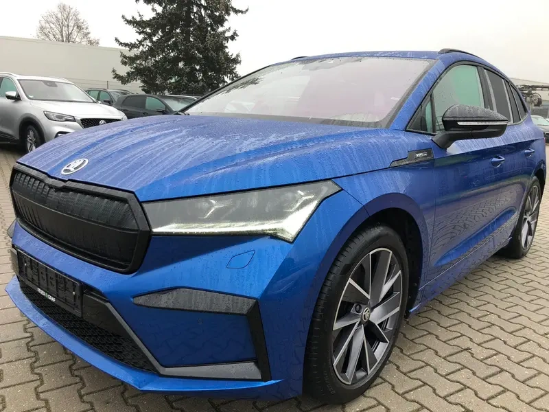 Kamera Škoda Enyaq 80 Sportline Panorama