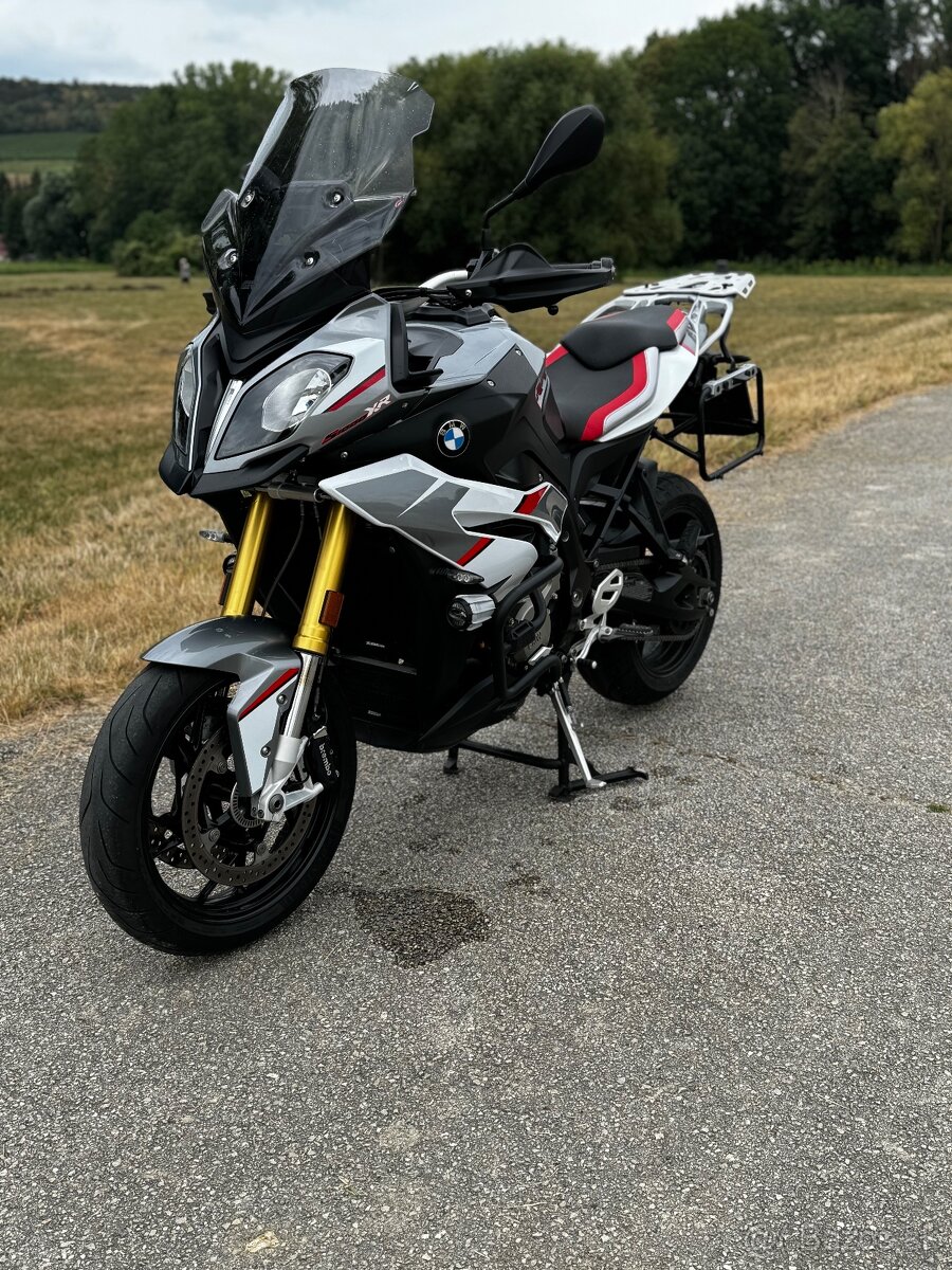 Predám BMW s1000xr,ročník 7/2017  najazdené 52 tis km , 121k